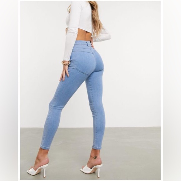 NWT ASOS DESIGN Hourglass 'Lift and Contour' high rise skinny jeans - Picture 3 of 6